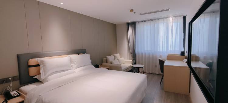 华驿精选酒店(南通叠石桥家纺城罗缦广场店)图片