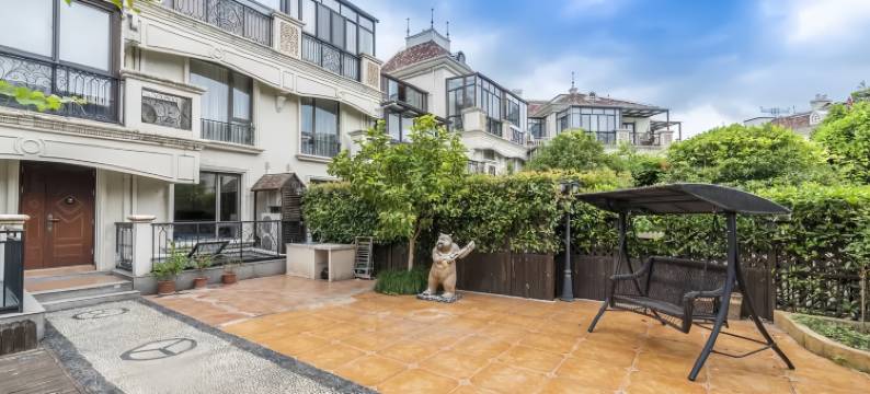 嗨时光度假轰趴别墅(上海佘山天马高尔夫店)图片