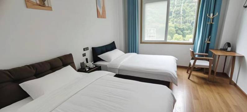 海螺沟双悦观景酒店图片