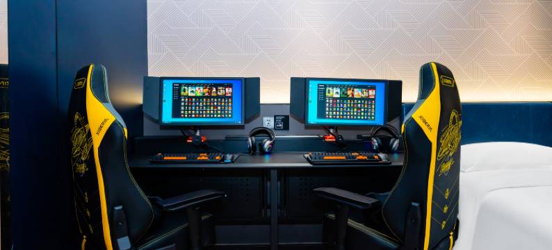 EHA电竞酒店(和平公园青山印象城店)图片