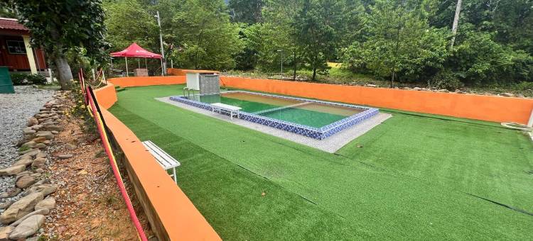 Capital O 91152 Jerot Dusun Campsite图片