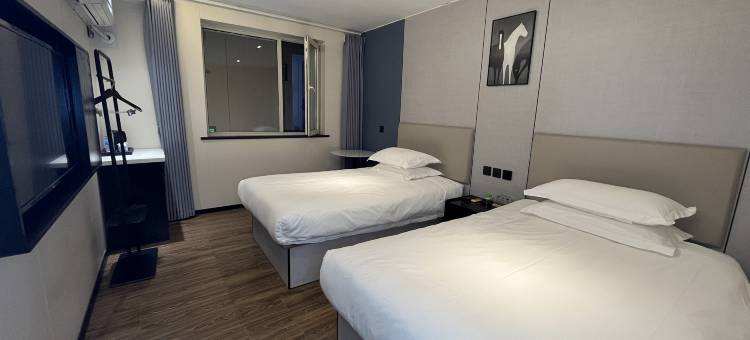 锐思特酒店(唐山北站店)图片