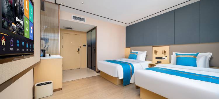 艺龙安悦酒店(乌鲁木齐天山国际机场店)图片