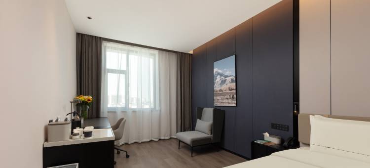 乌鲁木齐市南湖西虹东路亚朵酒店图片