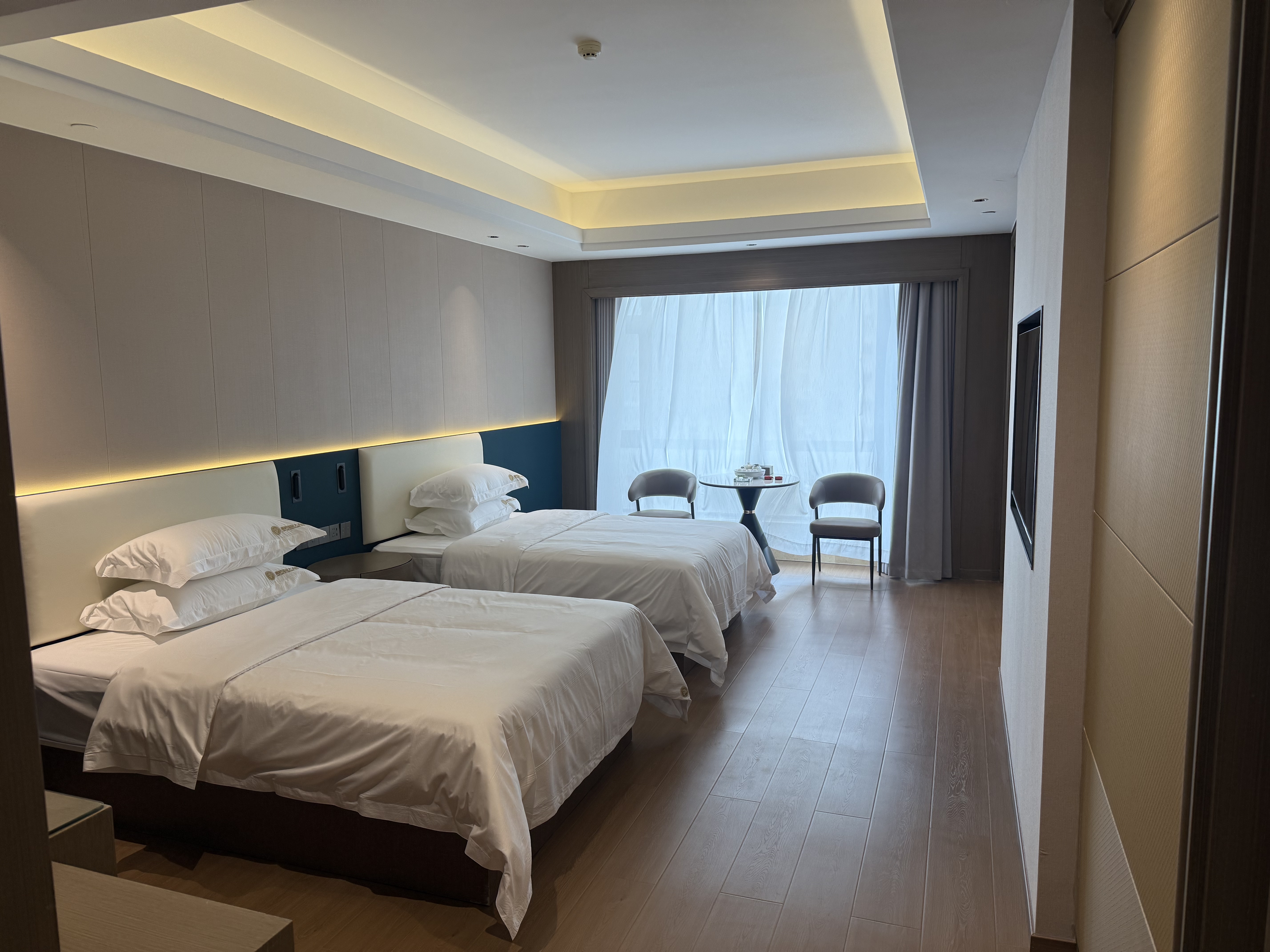 Langqiao International HotelOver view