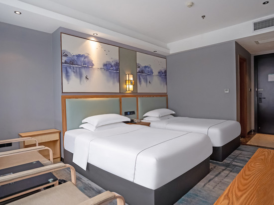 羽梵酒店(高州城东客运站店)