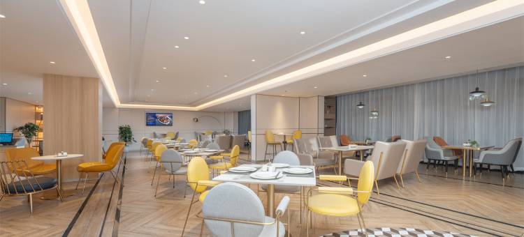 白玉兰酒店(华阴华山景区店)图片