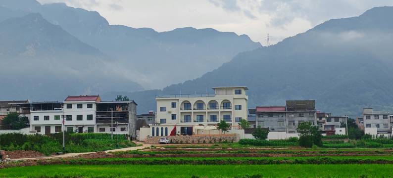 方若·谷仓集度假民宿图片