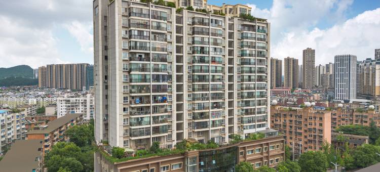 艺龙安云酒店(贵阳龙湾万达小河地铁站店)图片