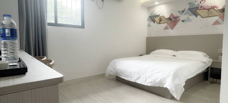 陶街公寓(广州北京路步行街公园前地铁站店)图片