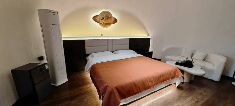 梦回丝路露营地图片