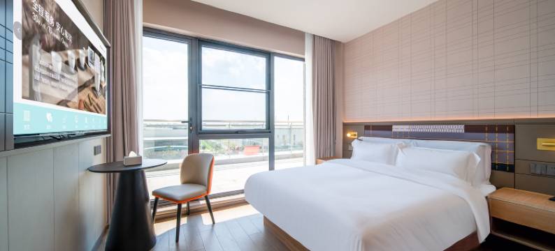 如家睿柏·云酒店(无为比亚迪高铁站店)图片