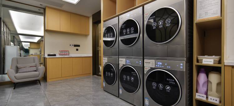 橘子猫未来酒店(颍上吾悦广场店)图片