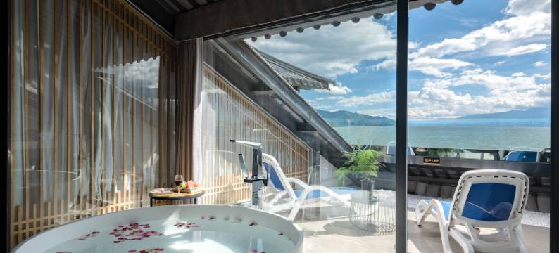 大理苍月琼楼海景酒店图片