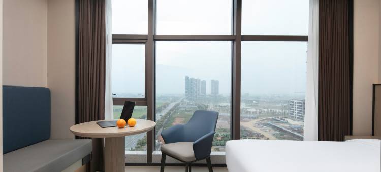 欢漫酒店(汉寿高铁站林宸广场店)图片