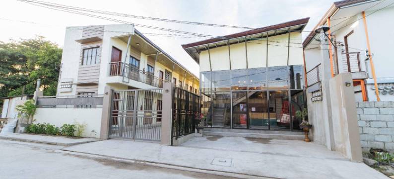 红门酒店Plus-卡萨露西亚辛达兰圣费尔南多市邦板牙(RedDoorz Plus @ Casa Lucia Sindalan San Fernando City Pampanga)图片