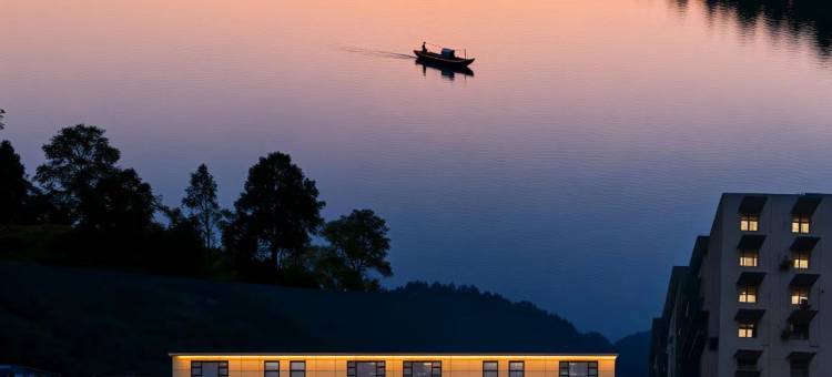 达州君源view·Dreamcorner轻奢设计师酒店(罗浮广场火车站店)图片