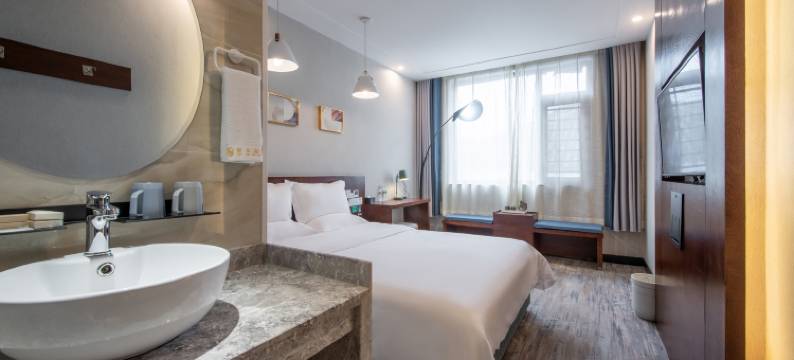 凯里馨实尚酒店(凯里市区万达广场店)图片