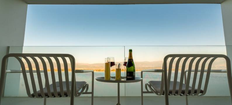 太阳与海民宿图片