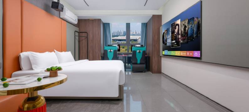 战神电竞民宿(长沙高铁南站国际会展中心店)图片