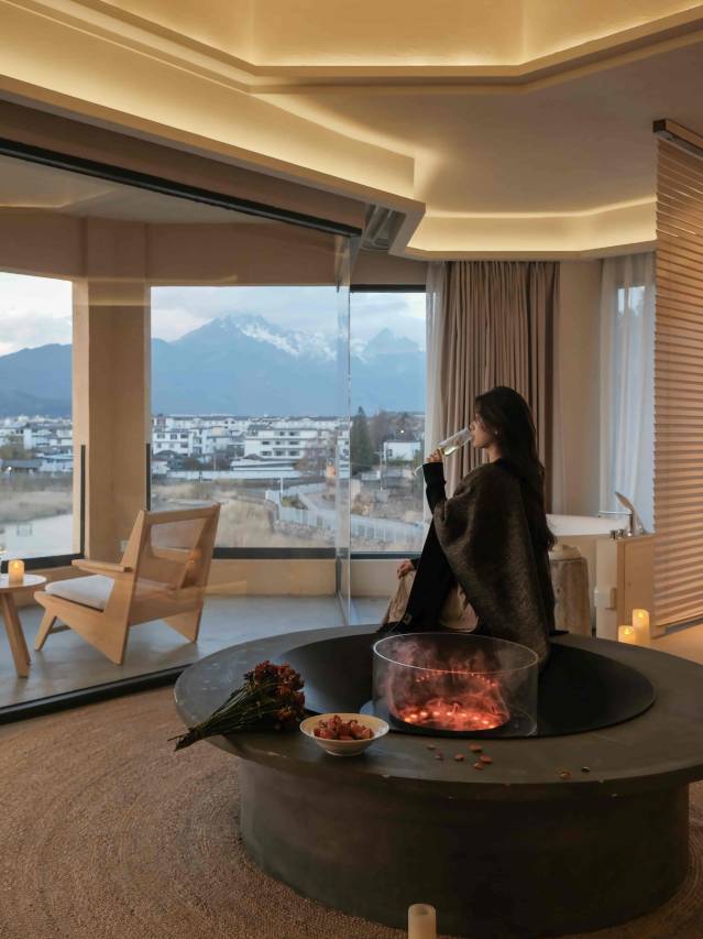 丽江云渡VENTO·日照金山·雪山湖景度假民宿图片
