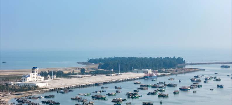 柏曼酒店(防城港企沙店)图片