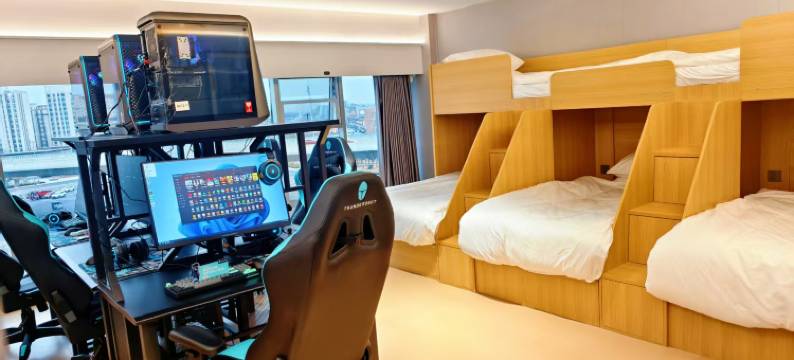 雷神电竞酒店(临沂河东国际会展中心店)图片