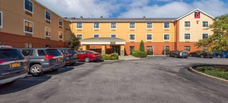 美洲长住套房酒店 - 布法罗 - 阿默斯特(Studio 6 Extended Stay Buffalo Amherst NY)图片