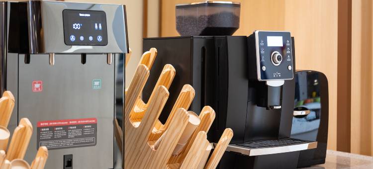 黄山风景区换乘中心南大门智选假日酒店图片