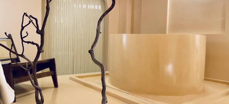 WONDER设计师民宿(春熙路天府广场店)图片