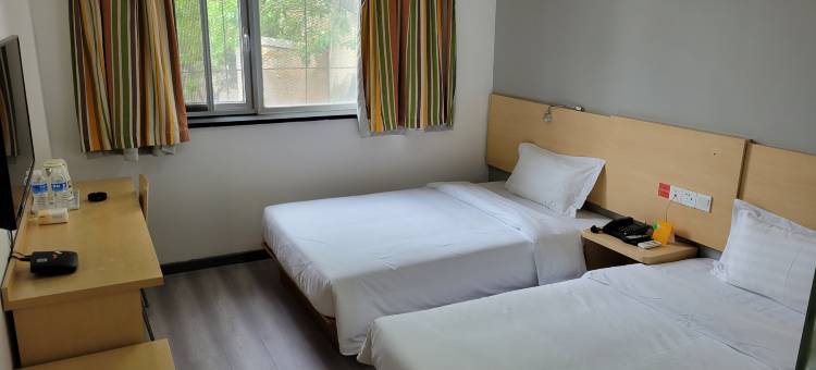 7天连锁酒店(天津火车站天津之眼店)图片