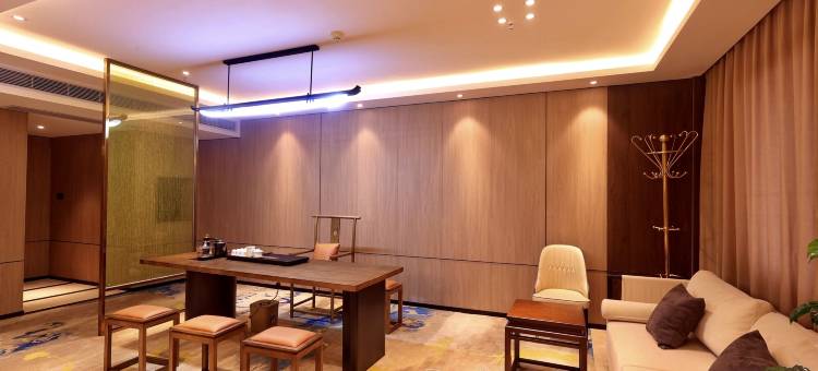 华美国际大酒店(龙胜汽车站店)图片