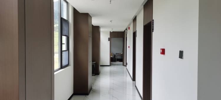 朗牵精品酒店图片