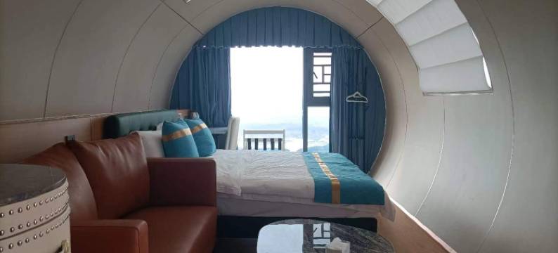 邻水棕阁山望湖居民宿图片