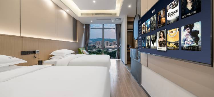 天壹·全景智能酒店(重庆江北国际机场中央公园地铁站店)图片