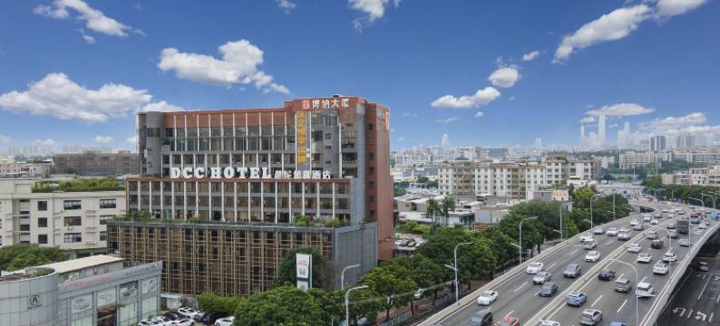 晨龙茄啡酒店(广州天河客运站长湴地铁站店)图片