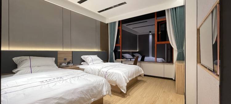 颂多巴日酒店图片