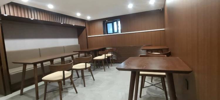 如家睿柏·云酒店(榆林汽车北站芹涧路店)图片