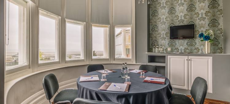 韦斯特克里夫穆图酒店-近伦敦绍森德机场(Muthu Westcliff Hotel (Near London Southend Airport))图片