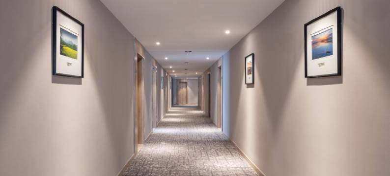 济南高新万达广场天辰路亚朵酒店图片