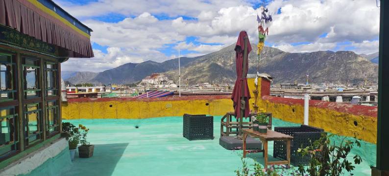 拉萨香巴拉宫酒店(大昭寺八廓街店)图片