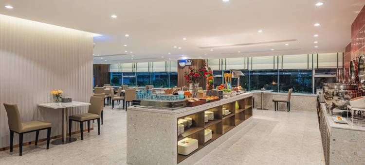 丽呈睿轩酒店(广州科韵路地铁站金融城店)图片