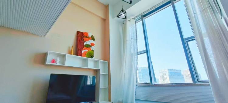 烟台·小贰家｜TheBeautyofTheEast复式Loft民宿(迎春大街店)图片