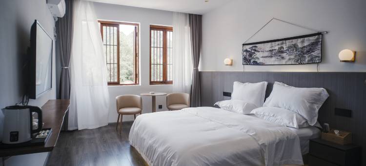 澜心阁酒店(水城古镇店)图片