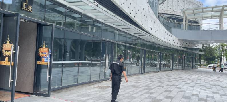 希雅图国际公寓(季华六路地铁站店)图片