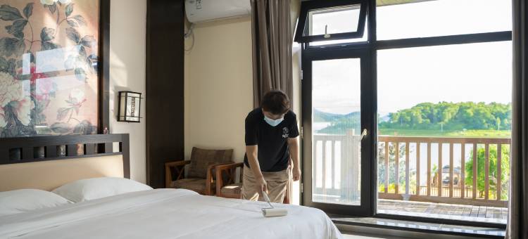 吉林亿联瑞德堡度假山庄图片