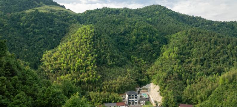 桐庐寒泉精舍汤泉民宿(雅鲁漂流山湾湾景区店)图片