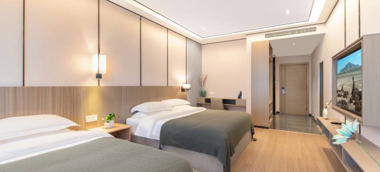 云台山逸美轻奢酒店(岸上服务区店)图片