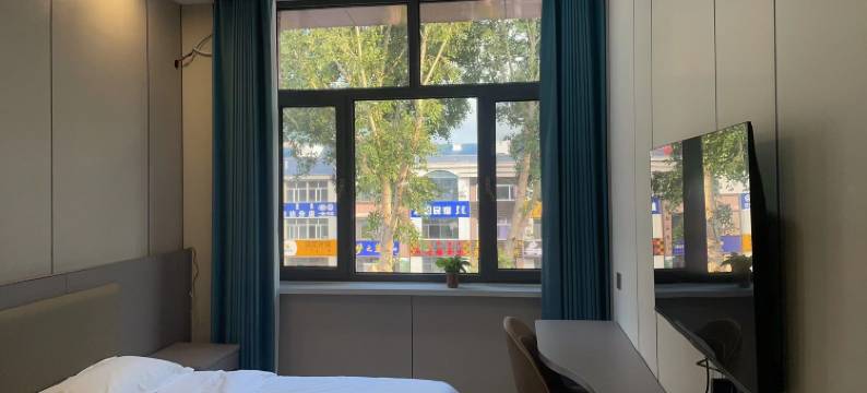 乌拉盖那日罕宾馆图片