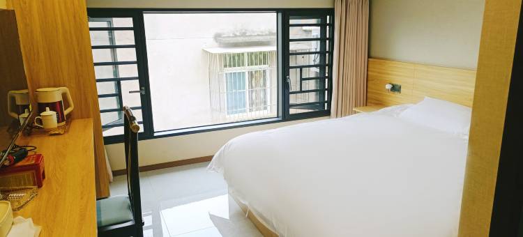 漫云里民宿(李庄旅游度假区店)图片